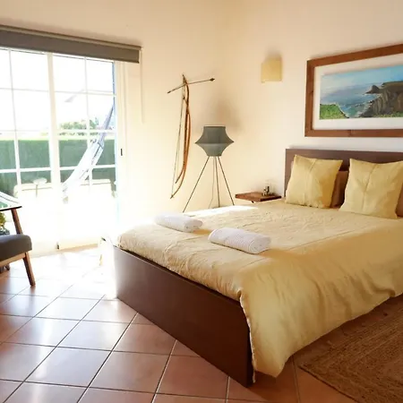 Casa Sobre O Mar 홈스테이 *